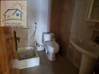 500 SFT STUDIO CENTRAL AIR CONDITION MAIN ROAD