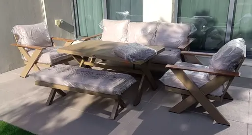Outdoor 6-piece Wooden Lounge Set with Cushions (Like New)
