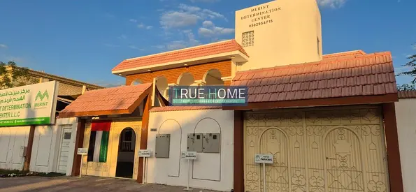 Corner 4BR Villa Opposite Mosque | Elevator | Al Hoshi