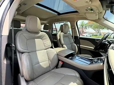 صورة 6 لـ 2023 Lincoln AVIATOR