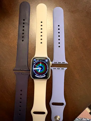 Apple Watch Series 9 GPS + Cellular – 41 mm – Excellent Condition