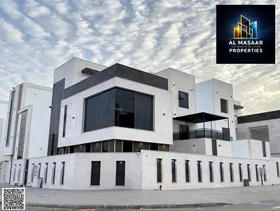 Corner villa in Al-Haliyo, 5000 sq ft, with a swimming pool, elevator, roof terrace, and very spaci