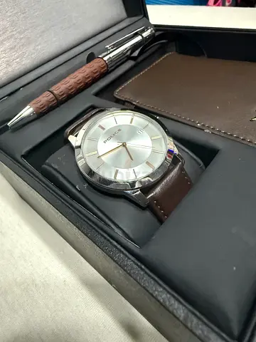 Mens Brown Leather Strap Analog Watch with Pen Gift Set