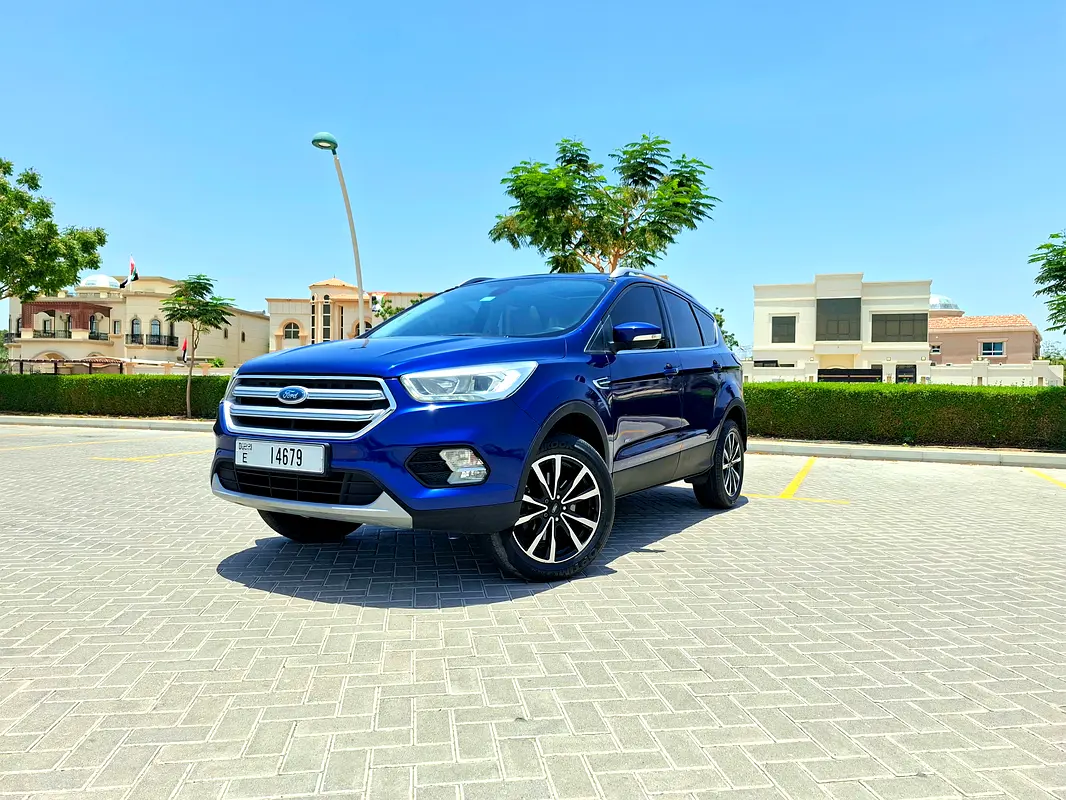Ford Escape 2018 — photo 1 of 20