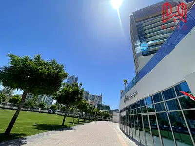 Modern Luxury Salon | Prime Marina Walk Location |