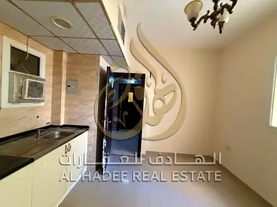 🏠 للإيجار في الشارقة – القليعة | استوديو سنوي | موقع مميز | سعر اقتصادي وقريب من جميع الخدمات