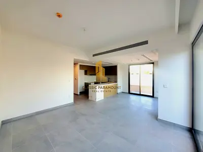 MIDDLE UNIT | COMMUNITY VIEW | NEAR POOL &amp; PARK