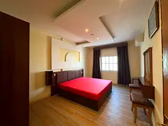 Studio Room Availble For Rent