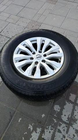 Nissan Patrol Y62 4 Set Original Rims with Tires
