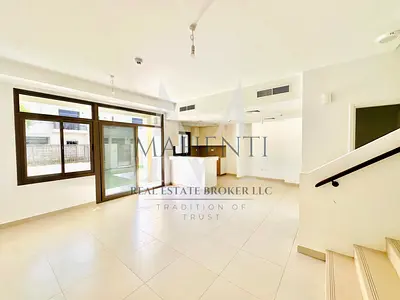 PEACEFULL | LUXURIOUS | SPACIOUS | PARKING | BALCONY