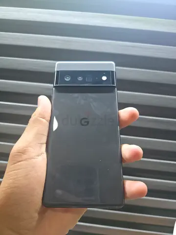 Google Pixel 6 Pro 256GB - small Dot and Line, unlocked