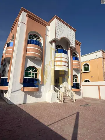 Villa for sale in Rawda 3, residential/commercial use, land area 5000 sq ft, cash price 1,450,000 Q