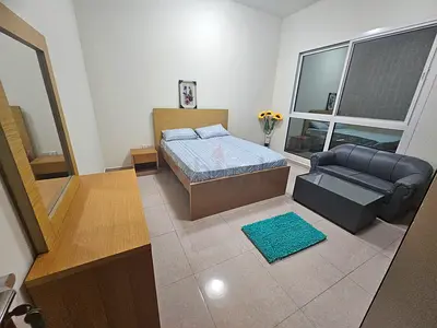 Master Bedroom available in Al barsha 1