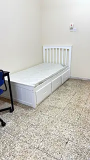 Executive Ladies bed space available near DAFZA Metro station qusais
