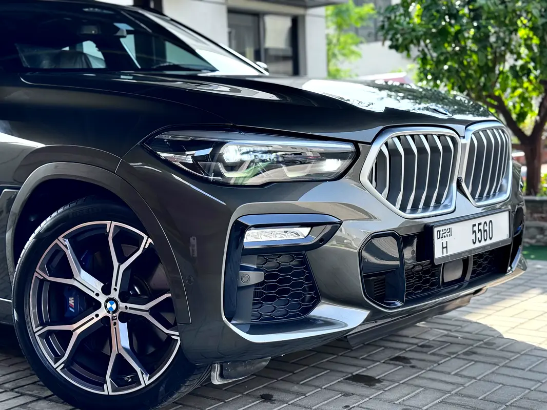 BMW X6 2020 — photo 1 of 6