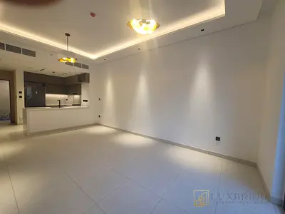 Modern One bedroom | Study Room | Unfurnished