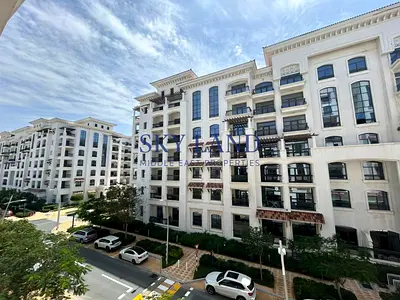 Furnished | 1 Bedroom + Laundry | Ready to move-in