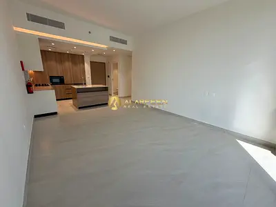 Pool View | Brand New | Fitted Kitchen