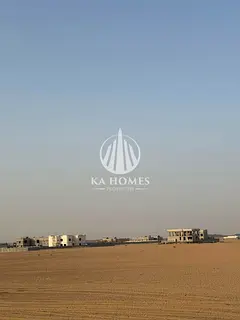 Easy installments. Freehold ownership. Special discount for cash payments.