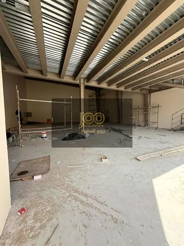 مساحه كبيره لجميع النشاطات كهرباء 135 kw