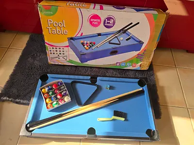 Portable Mini Pool Table Set - Blue (Like New)