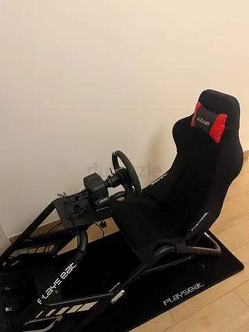 Sim Racing Setup - Moza R5 Direct Drive + Playseat Trophy under warranty