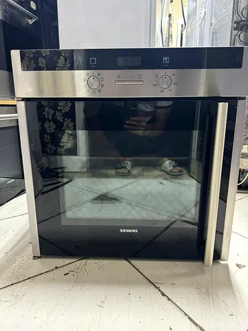 Siemens latest model IQ-700 electric oven built-in integrated n 60cm