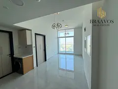READY | HIGH FLOOR | BRAND NEW