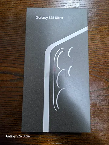 Galaxy S26 Ultra-1 month usage,Original Box with original case and extended warranty care +till 2029