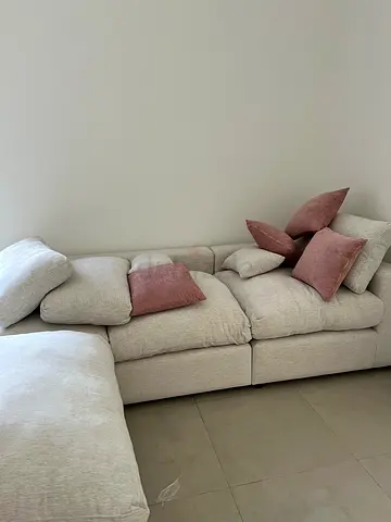Luxury Modern Sofa 280×200 – Like New