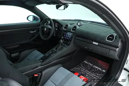 صورة مصغرة 12 لـ 2023 Porsche 718