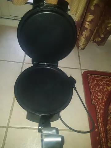 Geepas Chapati Maker