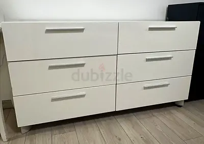 White 6-Drawer Low Dresser / Chest - Modern, Good Condition