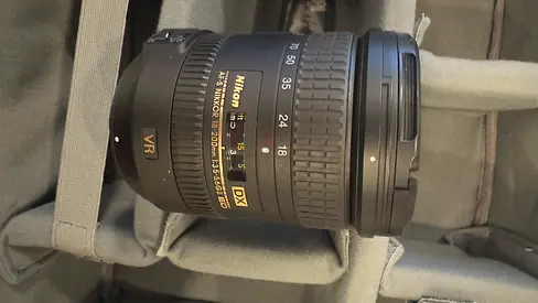 Nikon D3400 AF-S DX 18-55mm and 18-200mm VR II Zoom Lens with two carrying bag  —Excellent Condition