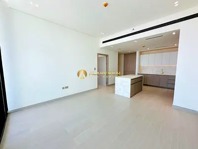 Brand New 1BHK | Higher Floor | Marina Skyline View