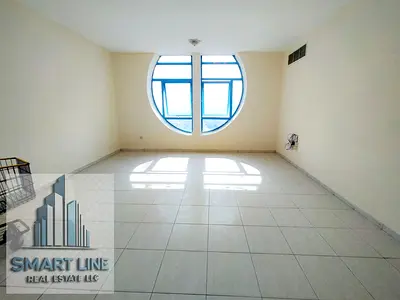 Like A Brand New Building//2BHK apartment with Parking and Big Close Hall And wardrob Just 40k // Family Building