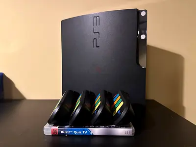 Sony PS3 Slim with Buzz! Quiz TV Buzzers controllers  Game