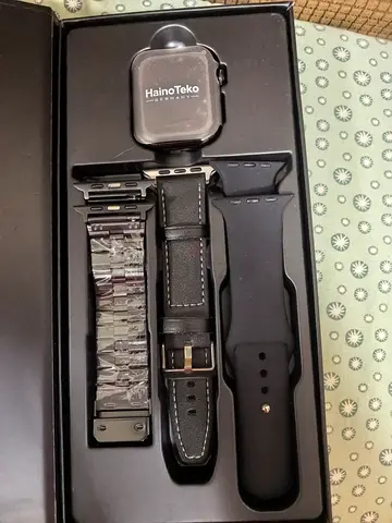 HainoTeko Smartwatch with 3 Extra Straps (Leather, Silicone, Metal) - Unused