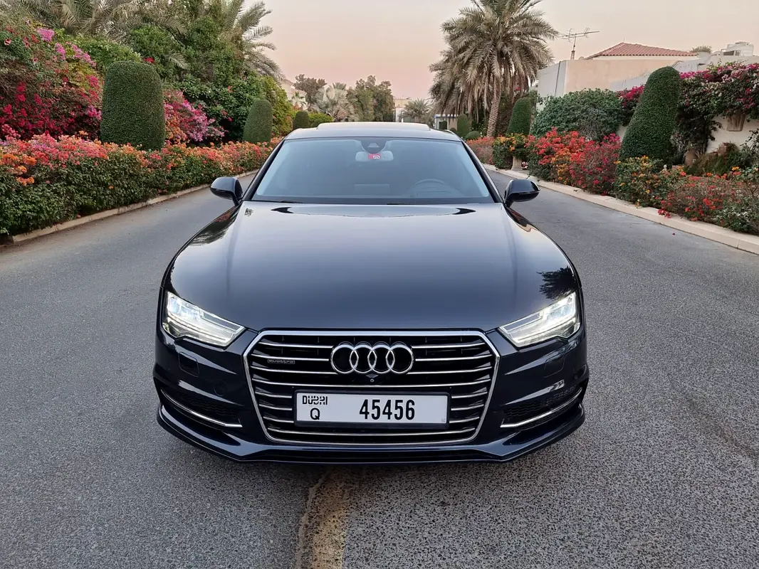 Audi A7 2016 — photo 1 of 10