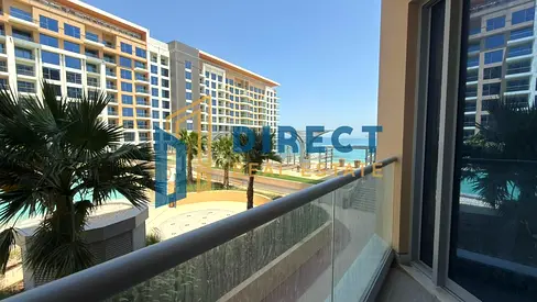 Apartment for sale in Khorfakkan Resort with sea and pool views – immediate handover and freehold for all nationalities.
