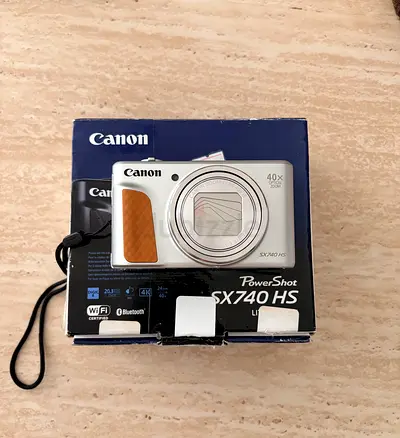 Canon Power Shot SX740 HS Lite | Under Warranty