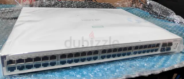 Aruba JL686B 48 port POE+ switch