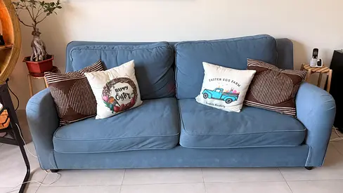 Blue 3-seater fabric sofa in good condition