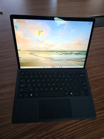 Dell Premium 2 in 1 (XPS / Surface pro Alt)
