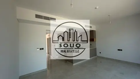 Modern 2BR Townhouse with Maid’s Room in Falcon Island