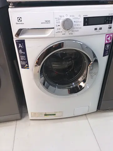 Electrolux 8kg Front Load Washing Machine - 1200 RPM
