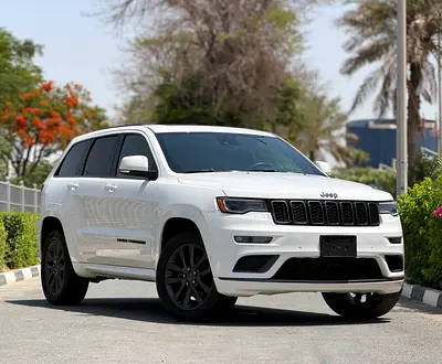 Jeep Grand Cherokee Overland Plus 2019 (Full Option – Low Mileage – Excellent Condition)
