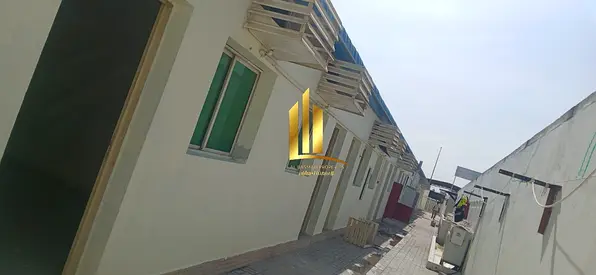 للايجار22 غرفه سكن عمال بالصجعه( جديد اول ساكن )علي شارع عام وبجوار حديقه العمال