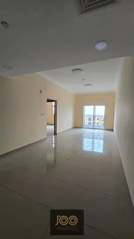 موقع مطلوب | مساحه كبيره | تشطيب حديث | باركن خاص | جاهزه للانتقال
