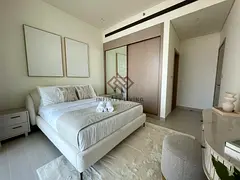 Distress Deal/Below the Market/ Furnished Apartment /Higher floor